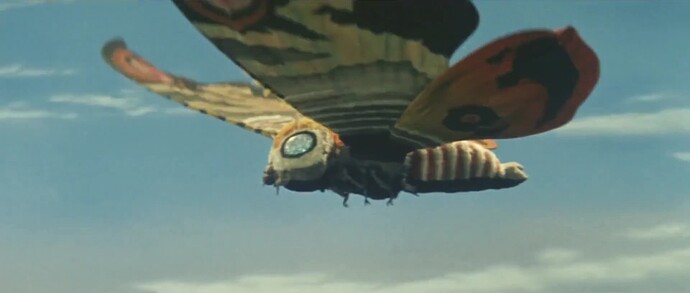 Mosura_trailer_-_Mothra_flying